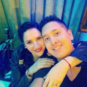 Meet your Posher, Carlos